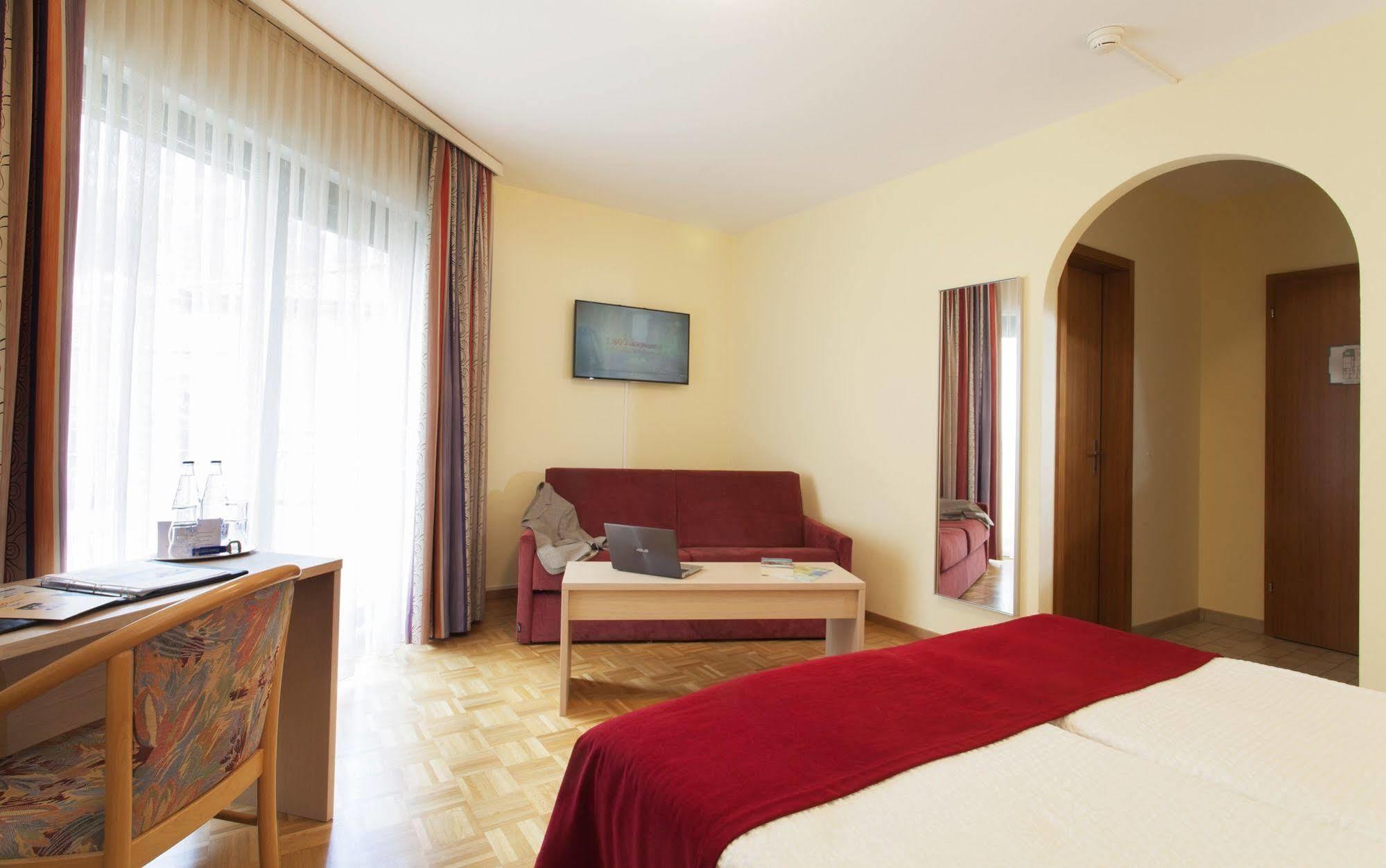 Hotel Geranio Au Lac Muralto Dış mekan fotoğraf